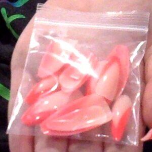 acrylic nails